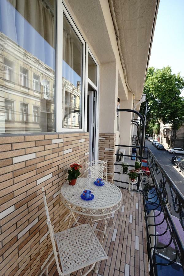 Wine Hostel Tbilisi Eksteriør bilde
