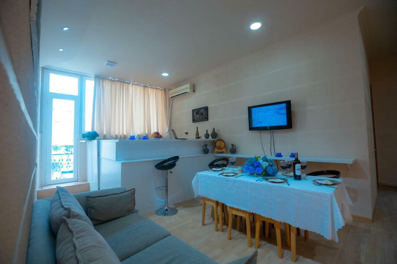 Wine Hostel Tbilisi Eksteriør bilde